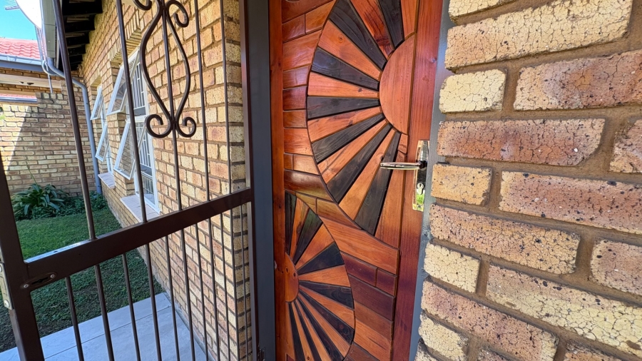 2 Bedroom Property for Sale in Van Dyk Park Gauteng