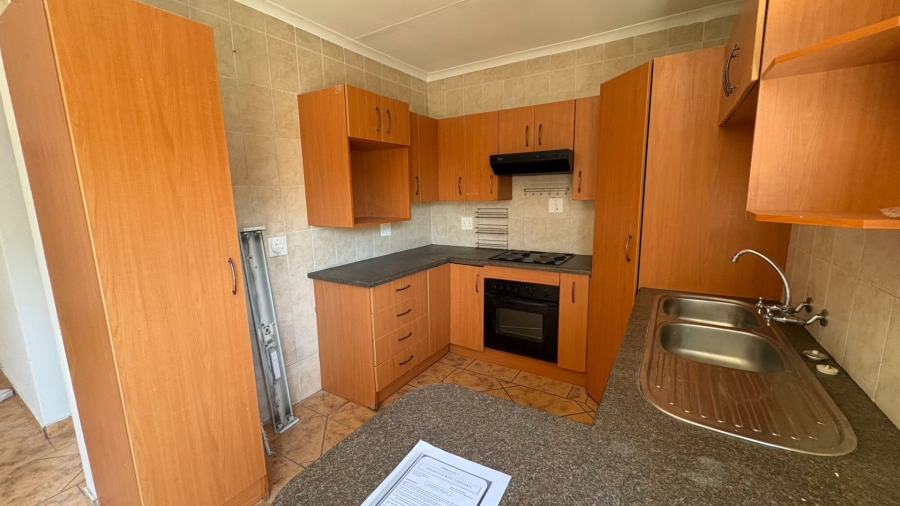 2 Bedroom Property for Sale in Van Dyk Park Gauteng