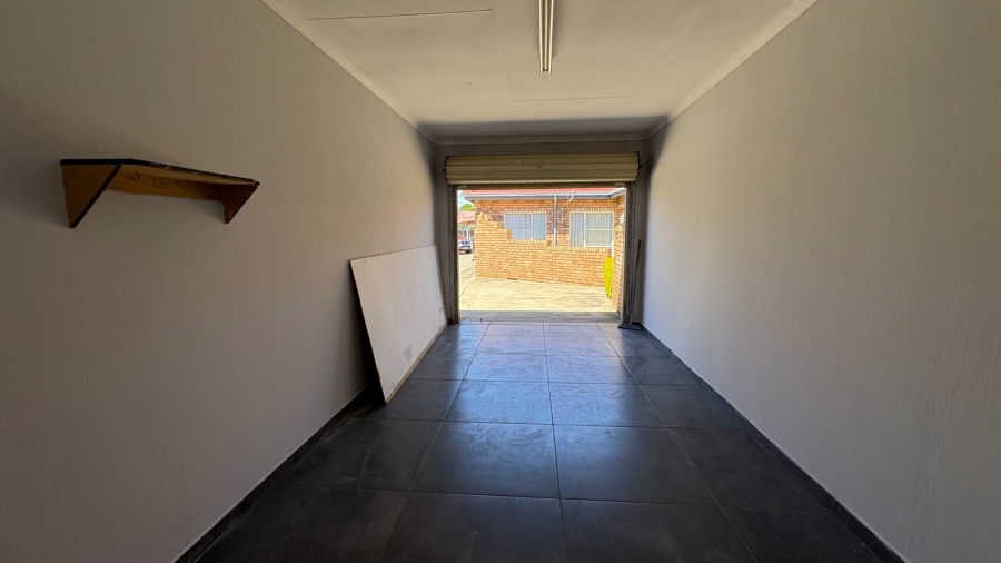 2 Bedroom Property for Sale in Van Dyk Park Gauteng