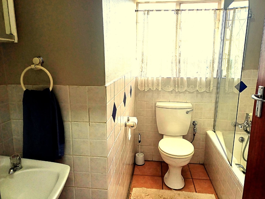 3 Bedroom Property for Sale in Vorna Valley Gauteng