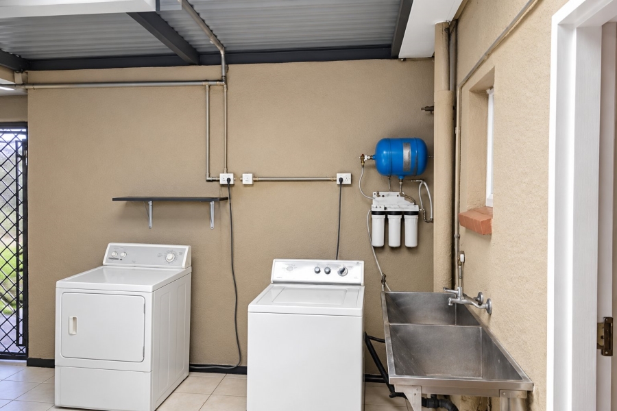 6 Bedroom Property for Sale in Morganridge Gauteng