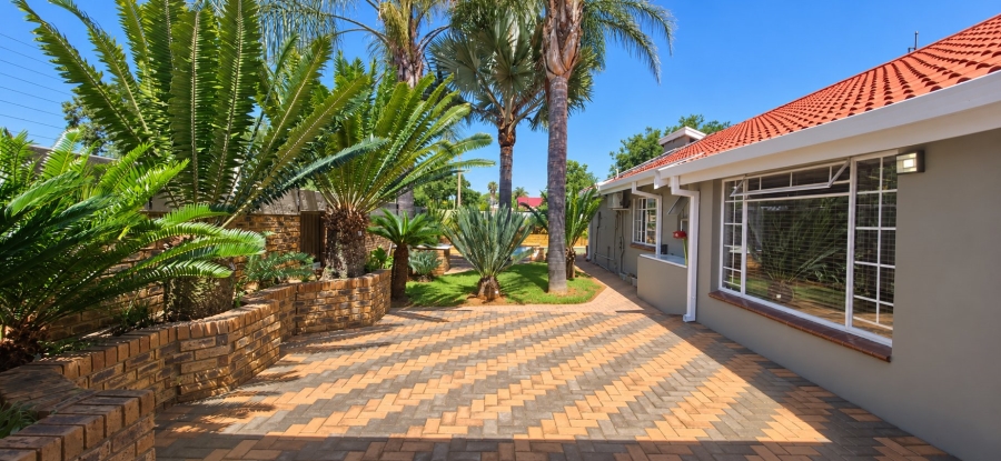 6 Bedroom Property for Sale in Morganridge Gauteng