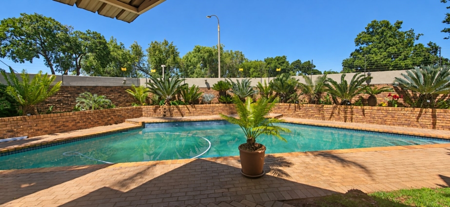 6 Bedroom Property for Sale in Morganridge Gauteng