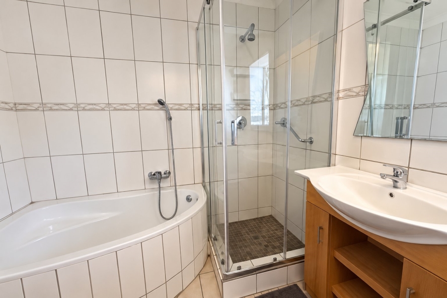 6 Bedroom Property for Sale in Morganridge Gauteng