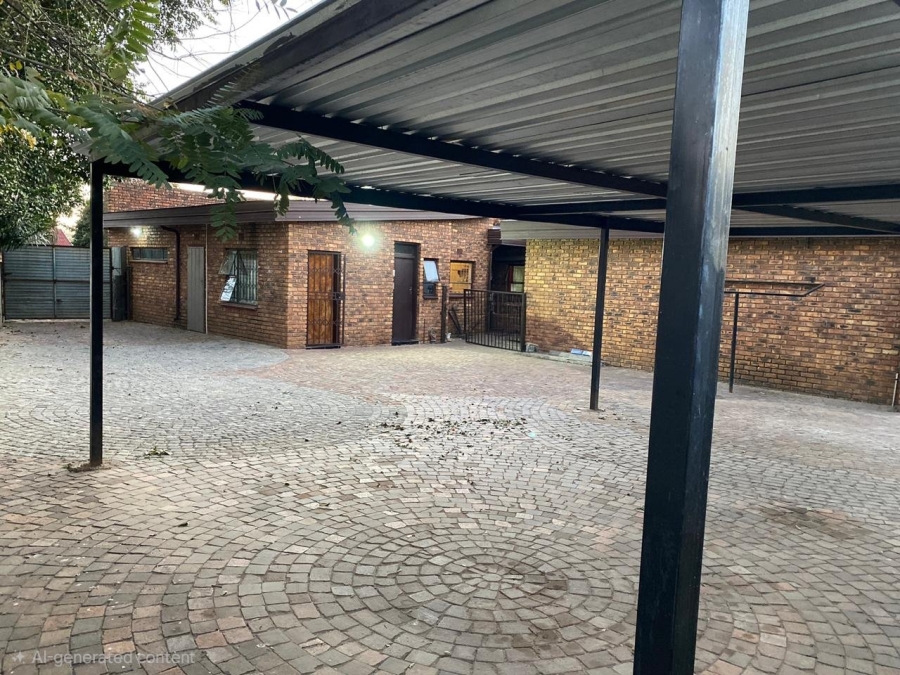 4 Bedroom Property for Sale in Crystal Park Gauteng