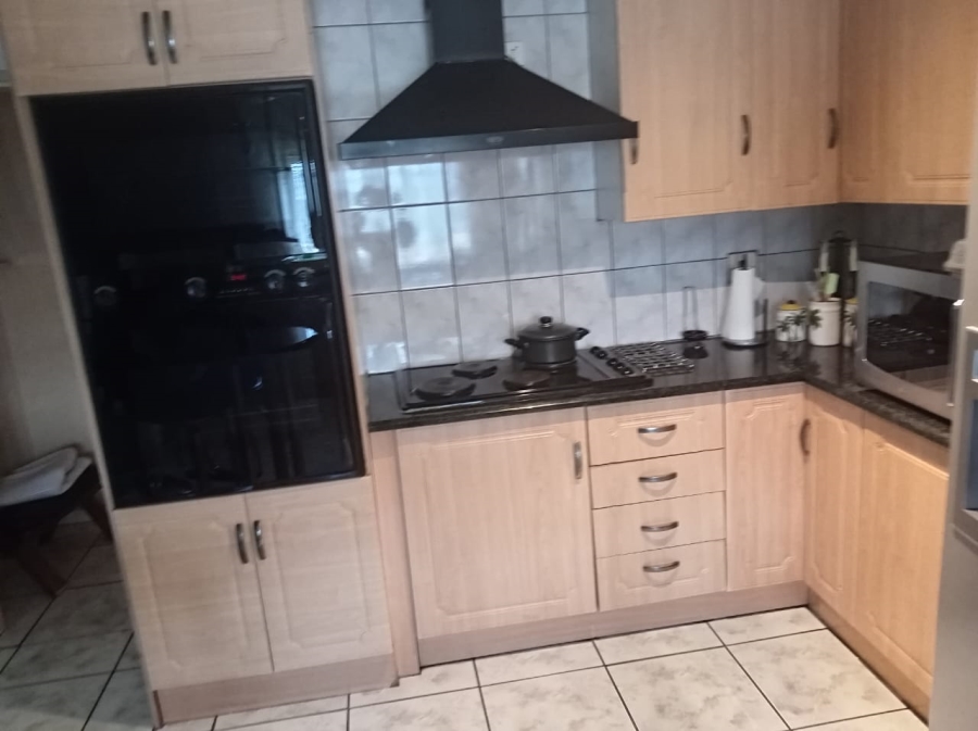 3 Bedroom Property for Sale in Pollak Park Gauteng