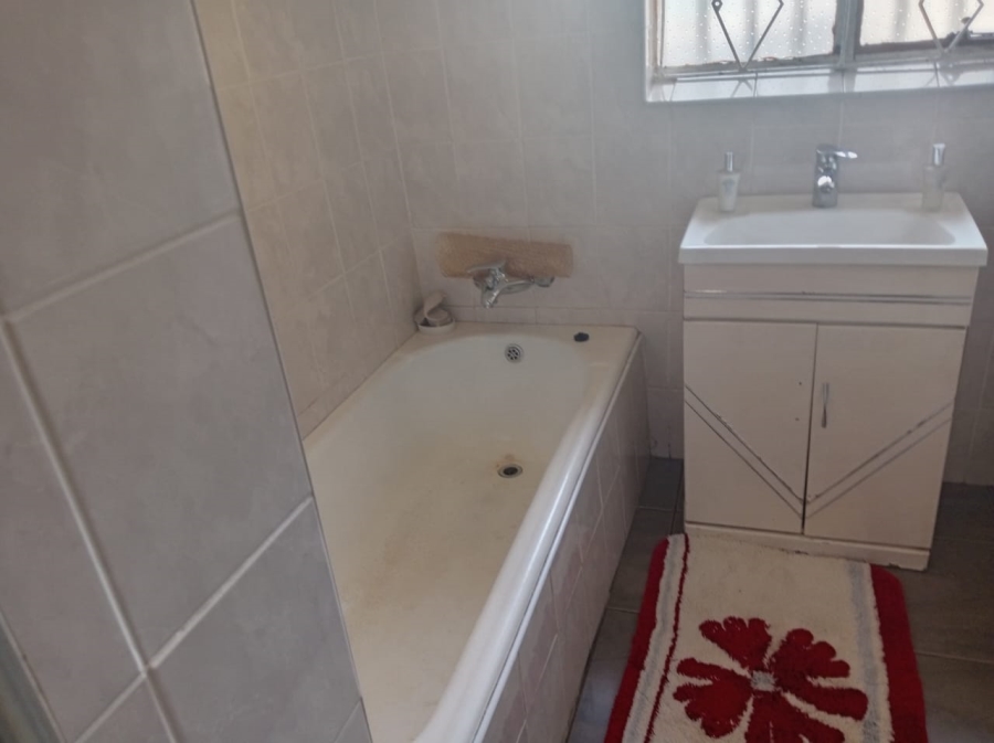 3 Bedroom Property for Sale in Pollak Park Gauteng