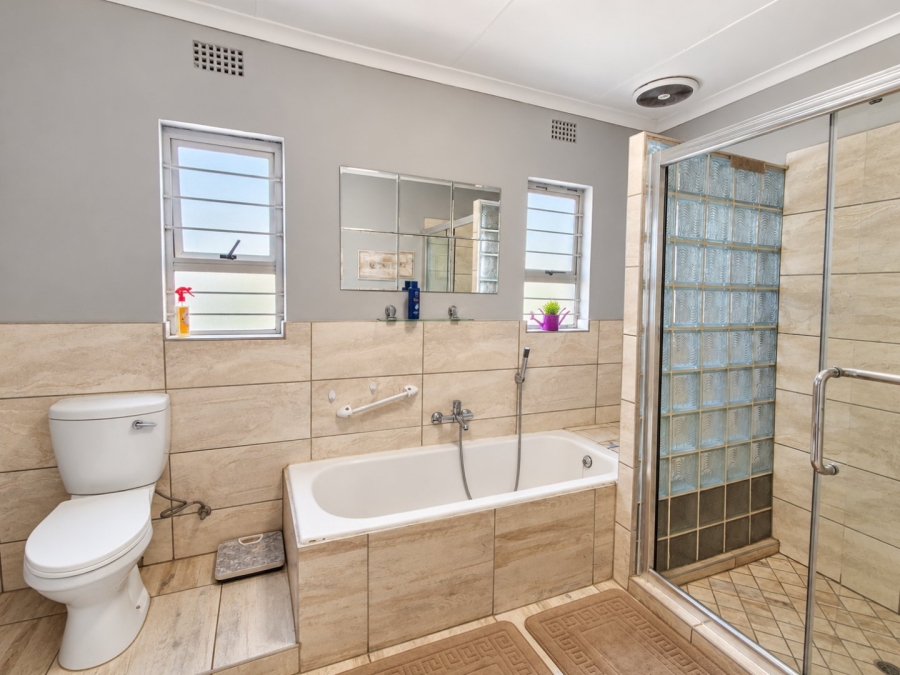 3 Bedroom Property for Sale in Primrose Gauteng
