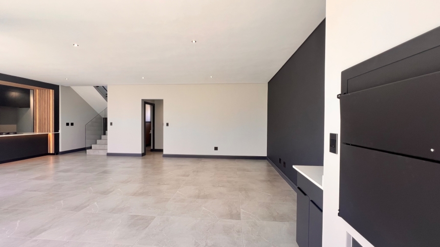 4 Bedroom Property for Sale in Fountainbrook Estate Gauteng