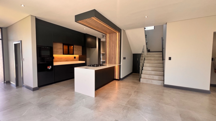 4 Bedroom Property for Sale in Fountainbrook Estate Gauteng
