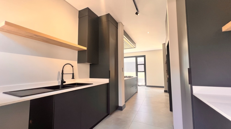 4 Bedroom Property for Sale in Fountainbrook Estate Gauteng