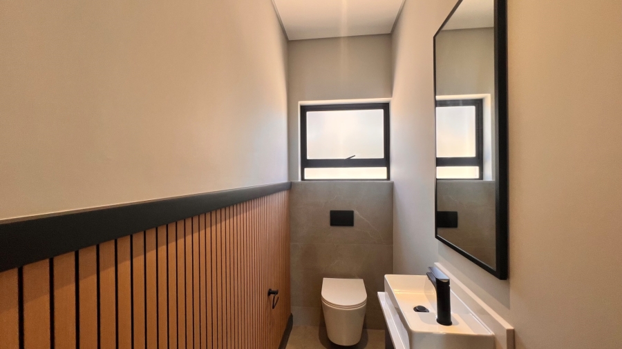 4 Bedroom Property for Sale in Fountainbrook Estate Gauteng