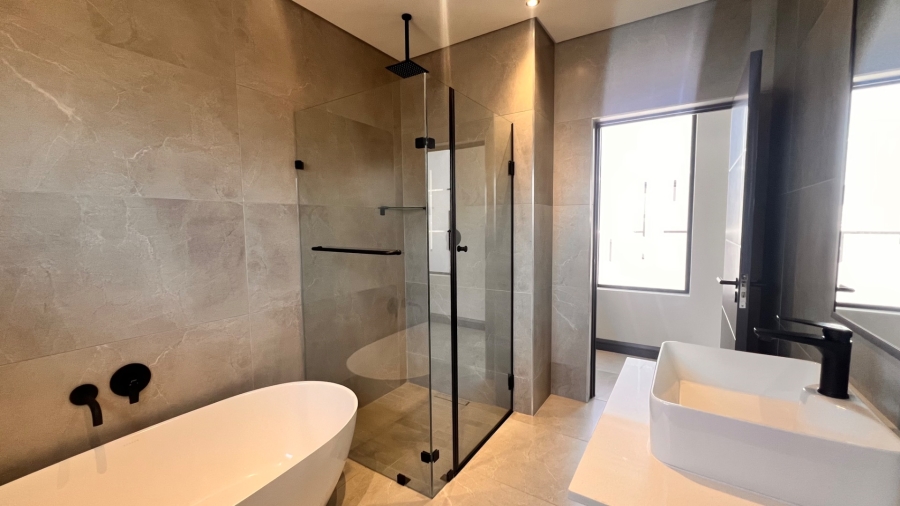 4 Bedroom Property for Sale in Fountainbrook Estate Gauteng