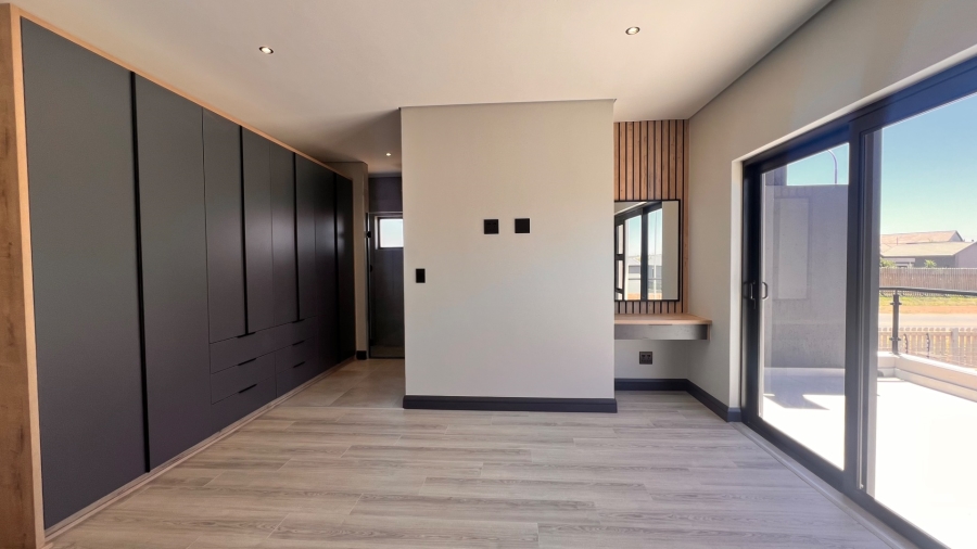 4 Bedroom Property for Sale in Fountainbrook Estate Gauteng