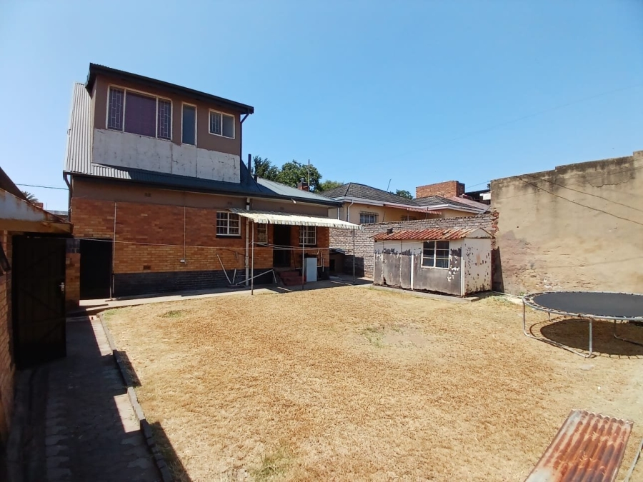 4 Bedroom Property for Sale in Rosettenville Gauteng