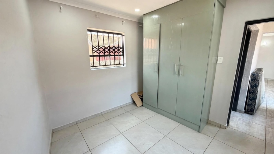 3 Bedroom Property for Sale in Soshanguve East Ext 4 Gauteng
