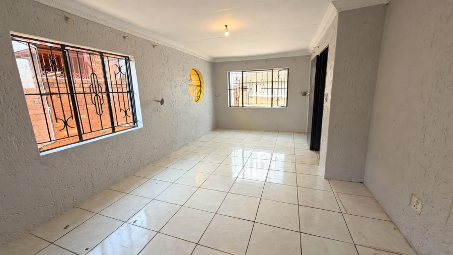 3 Bedroom Property for Sale in Soshanguve East Ext 4 Gauteng