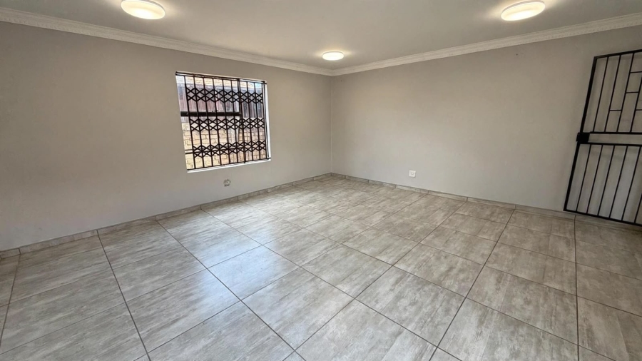 3 Bedroom Property for Sale in Soshanguve East Ext 4 Gauteng