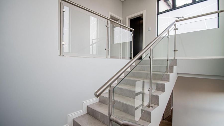 5 Bedroom Property for Sale in Pretoria North Gauteng