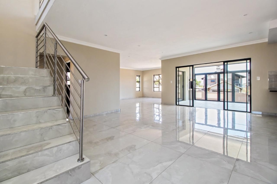 5 Bedroom Property for Sale in Pretoria North Gauteng