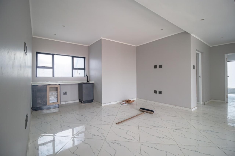 5 Bedroom Property for Sale in Pretoria North Gauteng