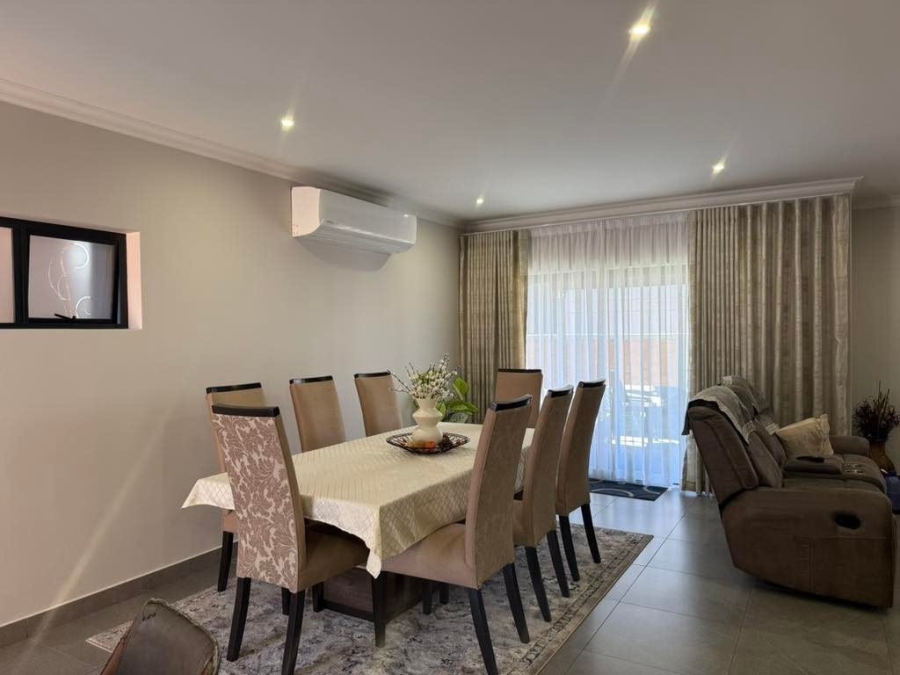 5 Bedroom Property for Sale in Pretoria North Gauteng