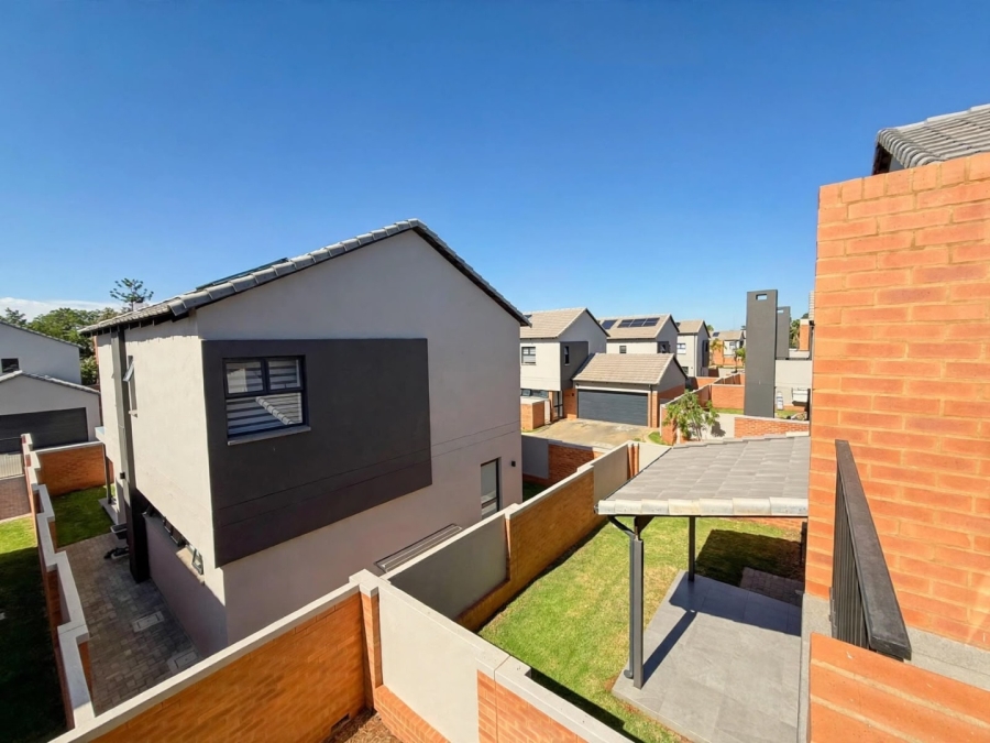 5 Bedroom Property for Sale in Pretoria North Gauteng