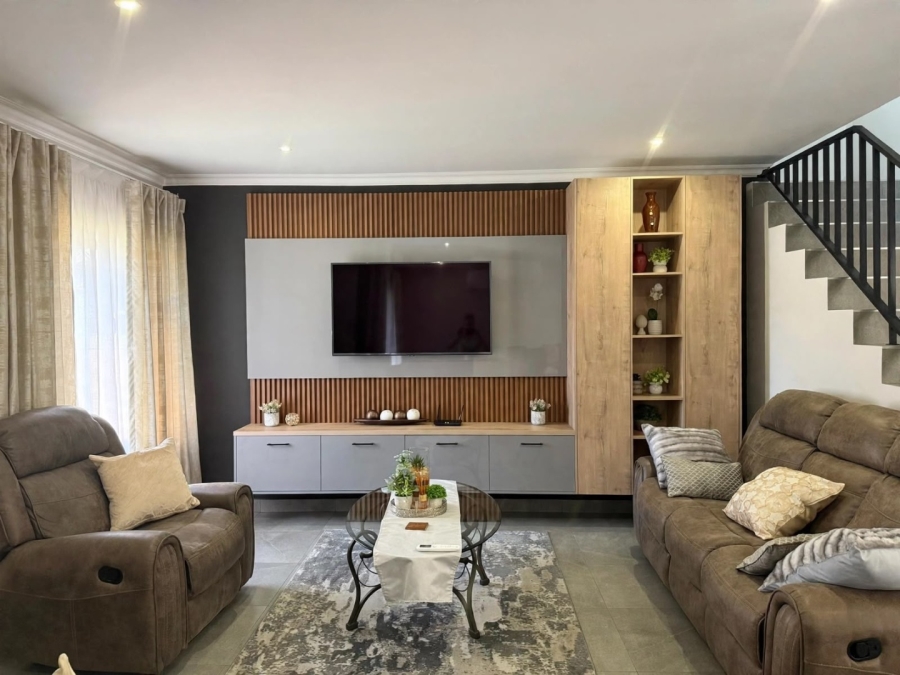 3 Bedroom Property for Sale in Montana Tuine Gauteng