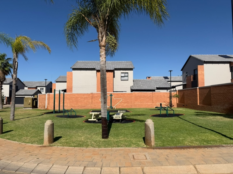 3 Bedroom Property for Sale in Montana Tuine Gauteng