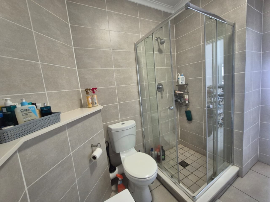 To Let 2 Bedroom Property for Rent in Linbro Park Gauteng