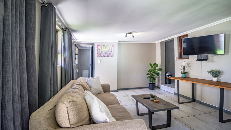 6 Bedroom Property for Sale in Sharon Park Gauteng