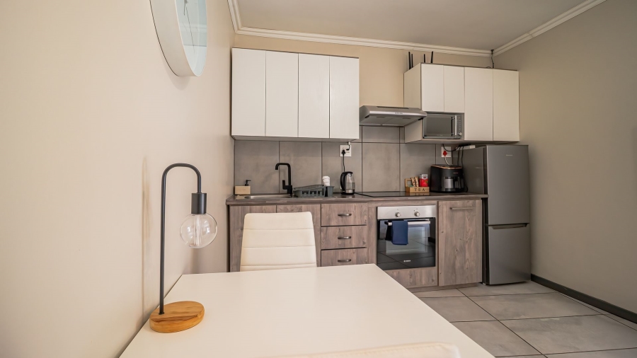 6 Bedroom Property for Sale in Sharon Park Gauteng