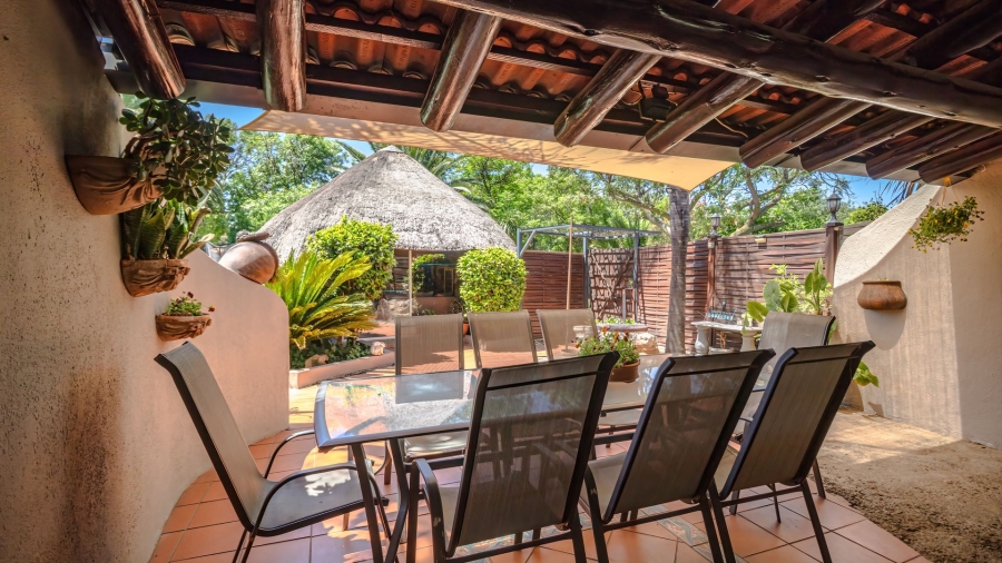6 Bedroom Property for Sale in Sharon Park Gauteng