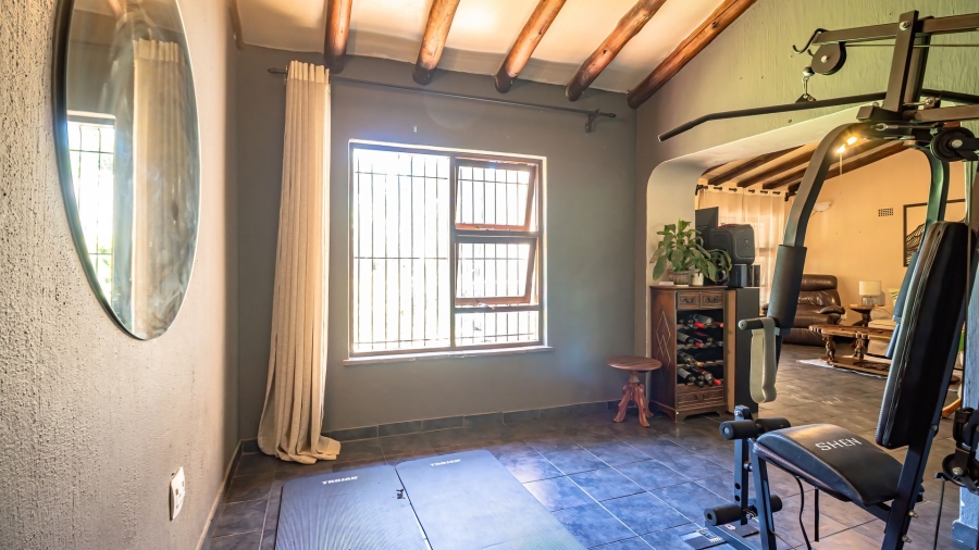 6 Bedroom Property for Sale in Sharon Park Gauteng