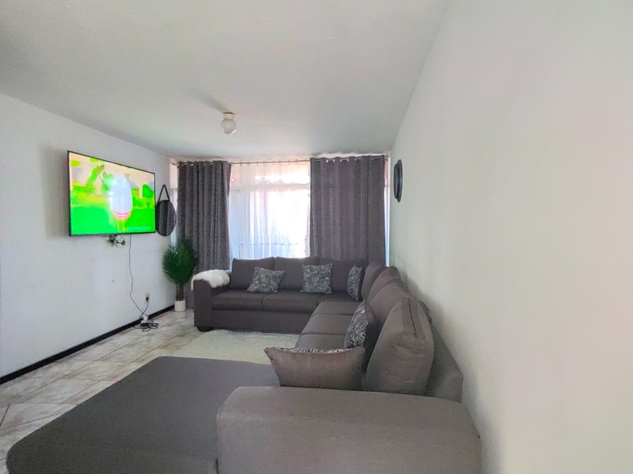 1 Bedroom Property for Sale in Pretoria West Gauteng