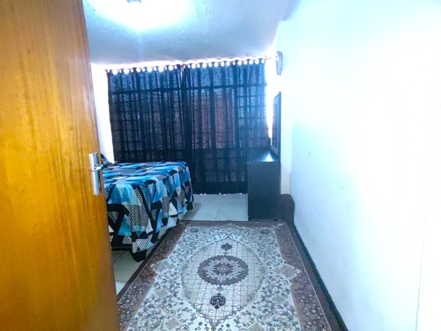 1 Bedroom Property for Sale in Pretoria West Gauteng