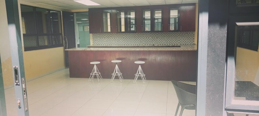 To Let Commercial Property for Rent in Midridge Park Gauteng