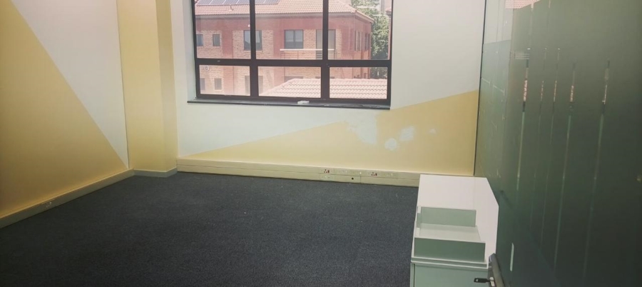 To Let Commercial Property for Rent in Midridge Park Gauteng