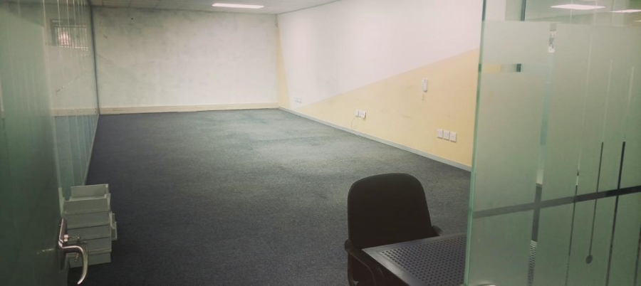To Let Commercial Property for Rent in Midridge Park Gauteng