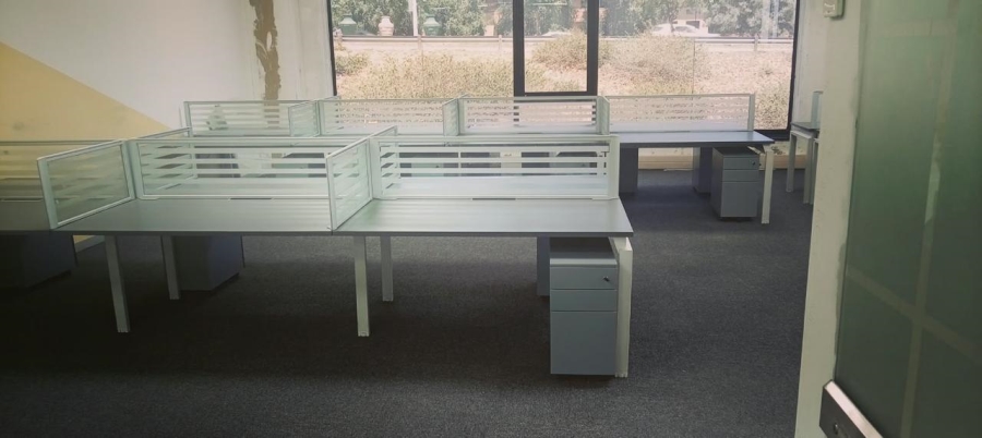 To Let Commercial Property for Rent in Midridge Park Gauteng