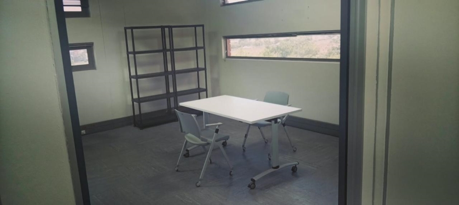 To Let Commercial Property for Rent in Midridge Park Gauteng