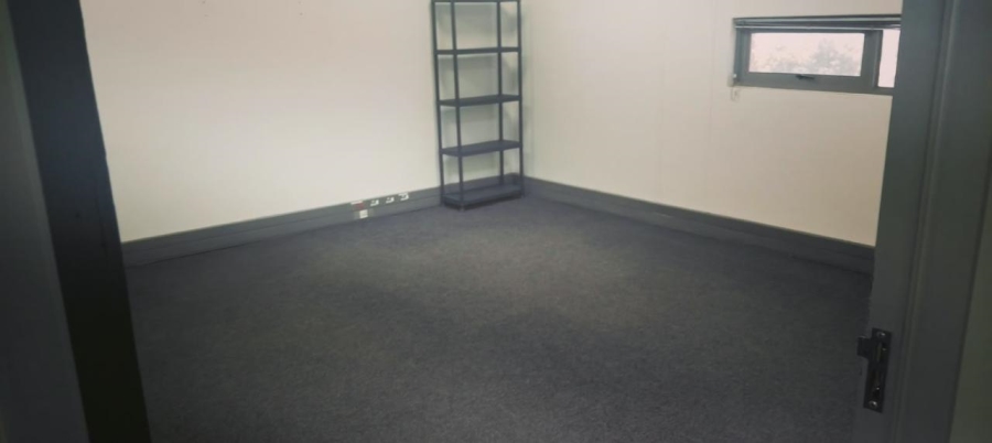 To Let Commercial Property for Rent in Midridge Park Gauteng