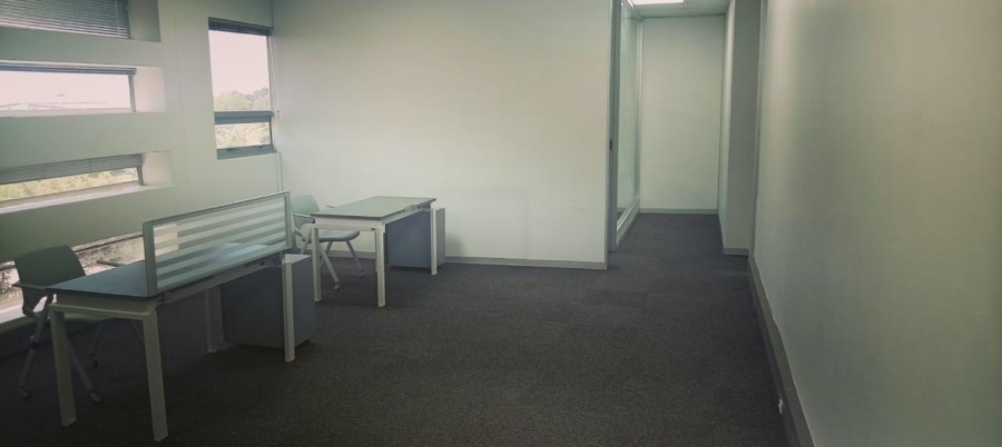 To Let Commercial Property for Rent in Midridge Park Gauteng