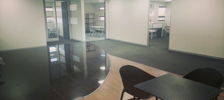 To Let Commercial Property for Rent in Midridge Park Gauteng