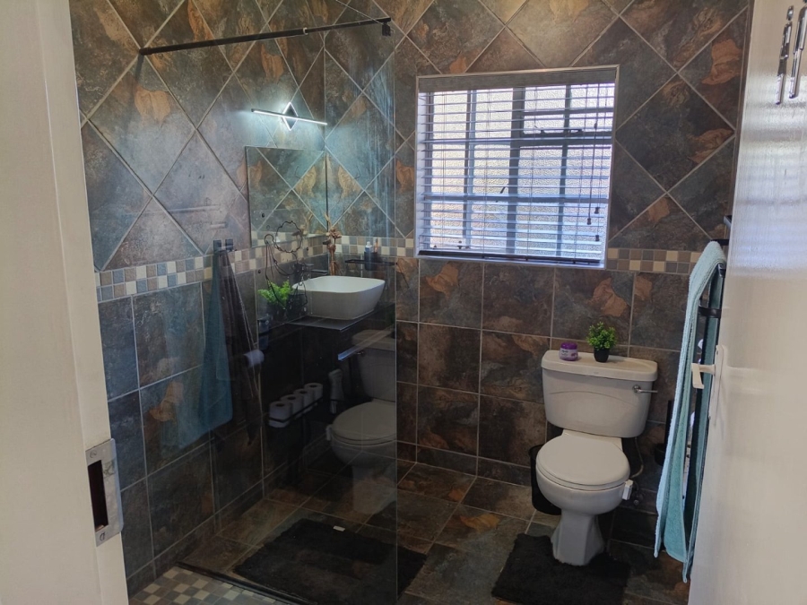 3 Bedroom Property for Sale in Dorandia Gauteng