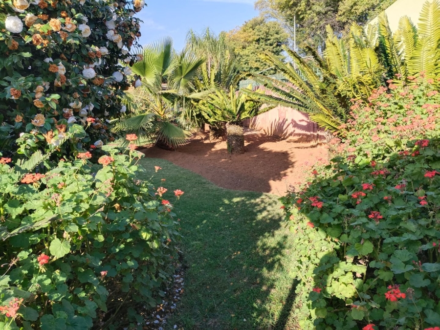 3 Bedroom Property for Sale in Dorandia Gauteng