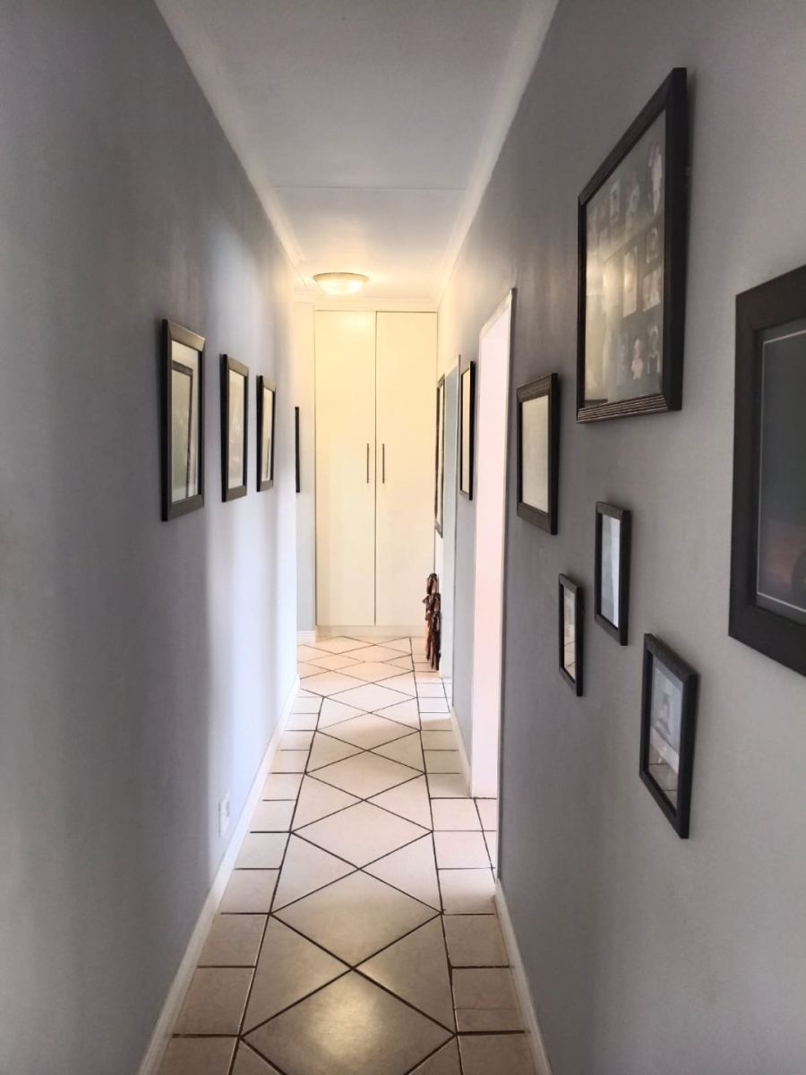 3 Bedroom Property for Sale in Dorandia Gauteng