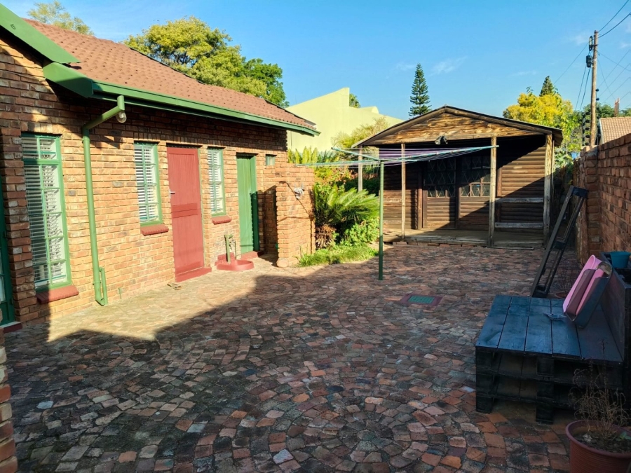 3 Bedroom Property for Sale in Dorandia Gauteng
