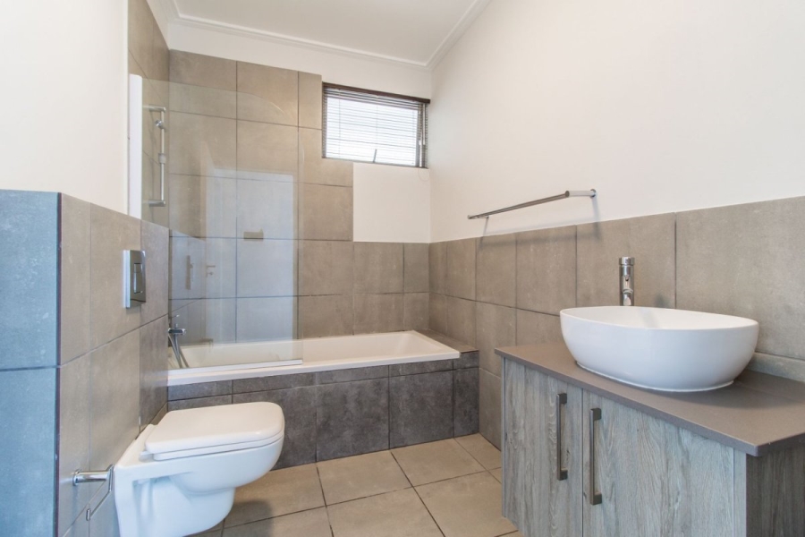 3 Bedroom Property for Sale in Bedfordview Gauteng