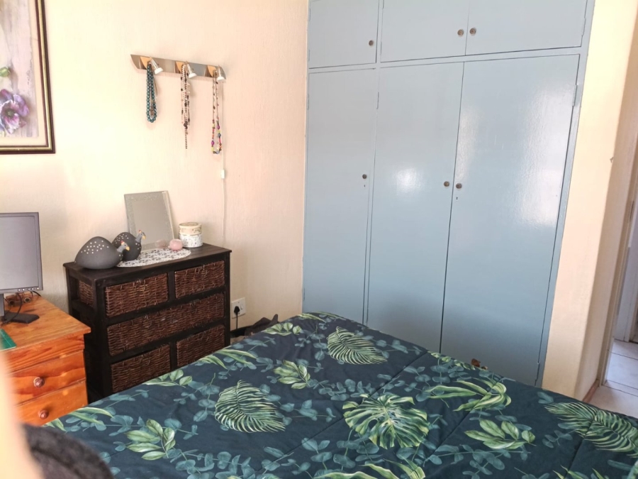 2 Bedroom Property for Sale in Dorandia Gauteng